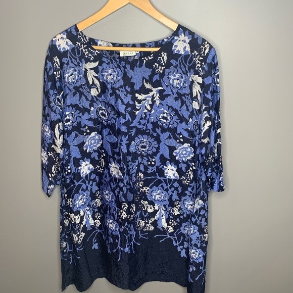 Masai Glinda Tunic Straight Loose in Porcela - Picture 2 of 7